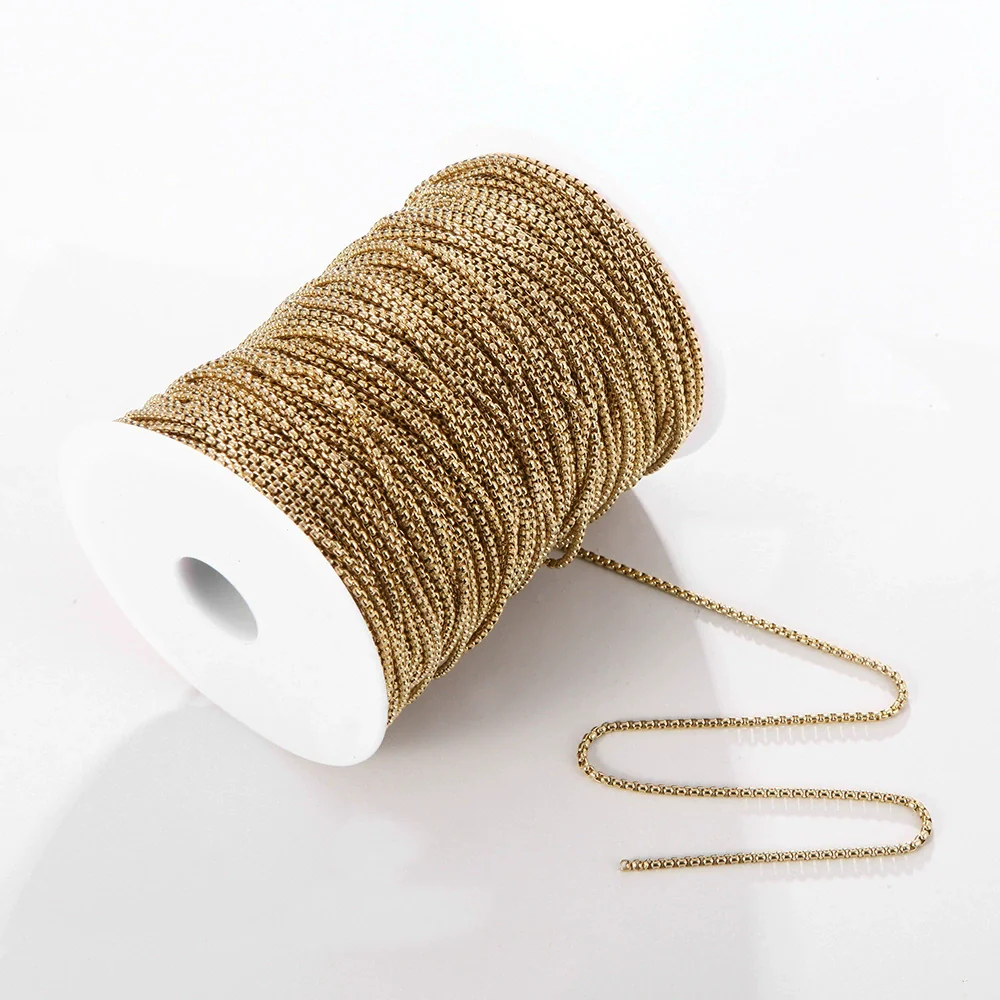 Wholesale Stainless Steel Square Pearl Keel Chain Necklace Jewelry Accessories With Electroplating Simple Geometric Style - Image 2