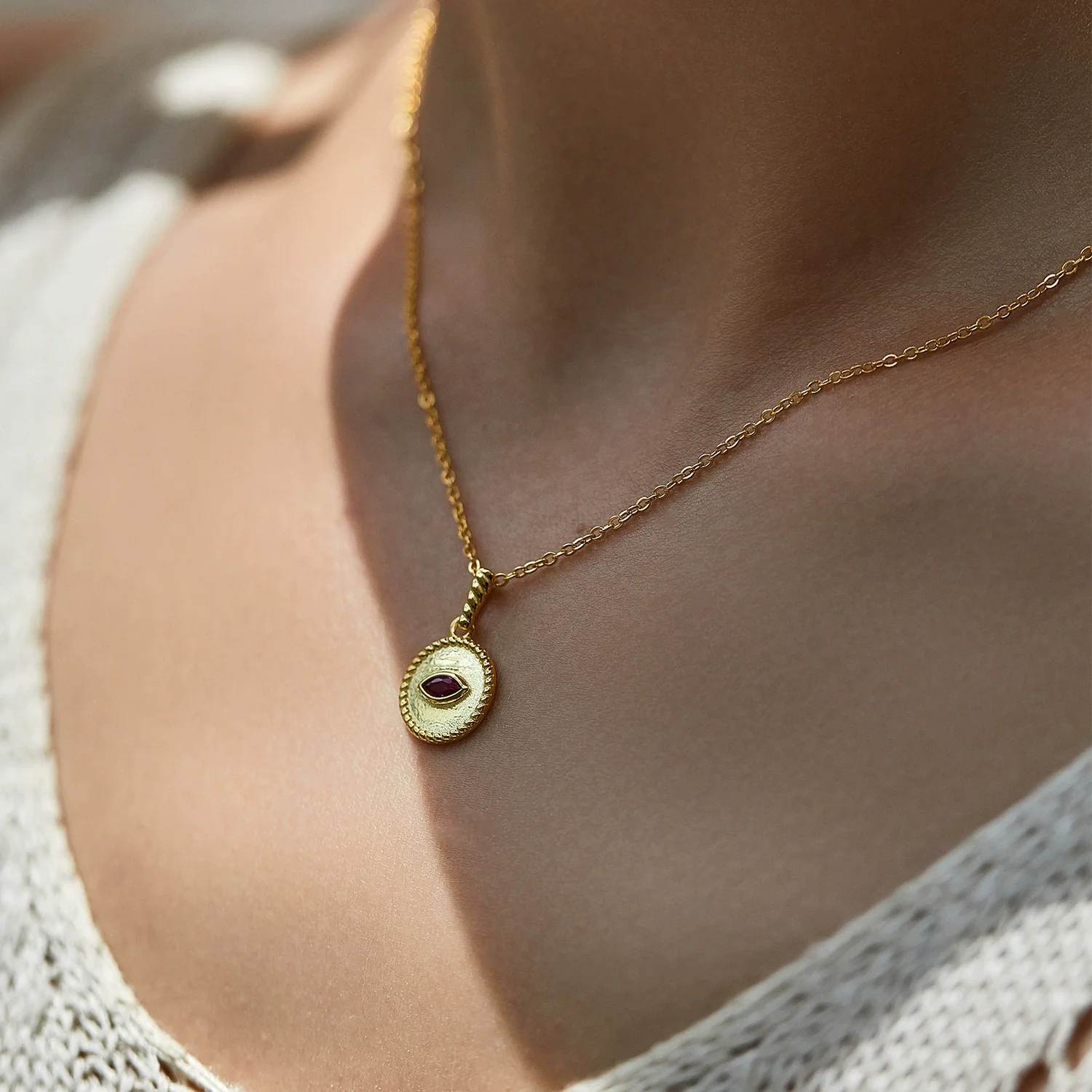 Wholesale Sterling Silver Geometric Pendant Necklace With Gemstones French Retro Style For Women - Image 2