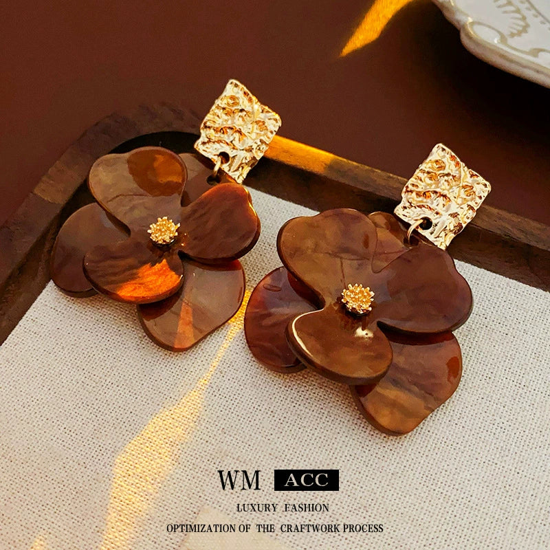 Wholesale Stud Earrings Alloy Green Flower Geometric Light Luxury Electroplating For Women - Image 7