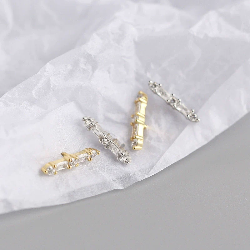 Wholesale Stud Earrings S925 Sterling Silver Geometric Fashion Electroplated - Image 4
