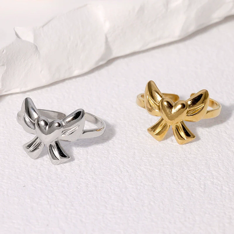 Wholesale Sweet Heart Shape Bow Tie Stainless Steel Electroplated Bracelet For Women