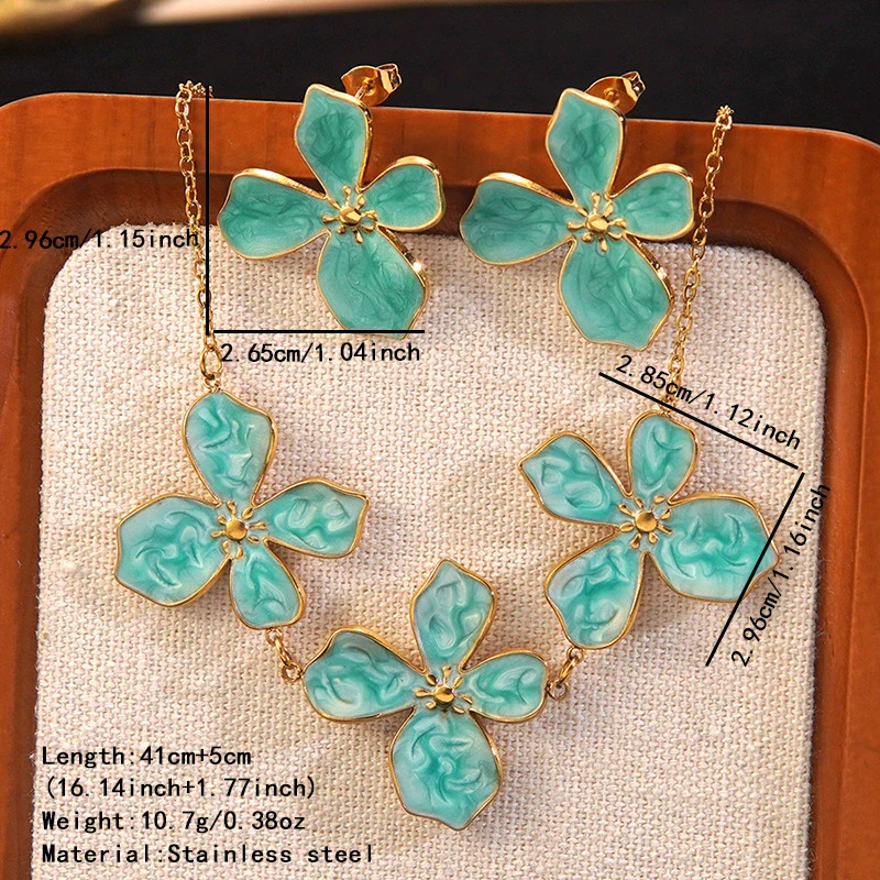 Wholesale Sweet Style Simple Plants And Flowers Dripping Oil Stainless Steel Necklace And Earrings Jewelry Set For Women - Image 4