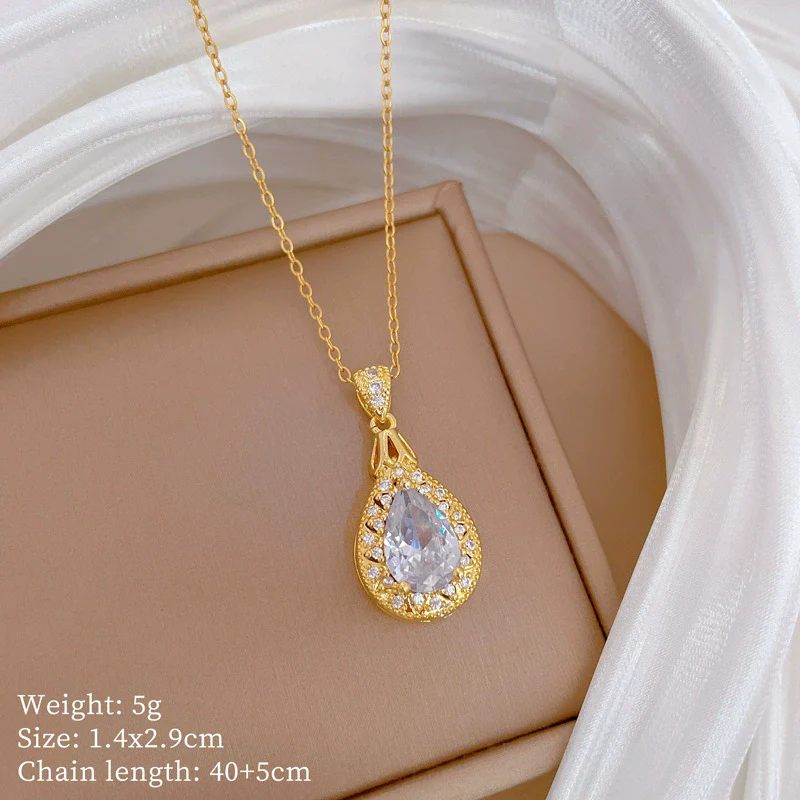 Wholesale Titanium Steel And Copper Geometric Style Full Diamond Women's Necklace - Image 6