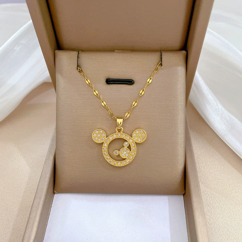 Wholesale Titanium Steel And Copper Light Luxury Geometric Mouse Pendant Necklace With Electroplating For Unisex