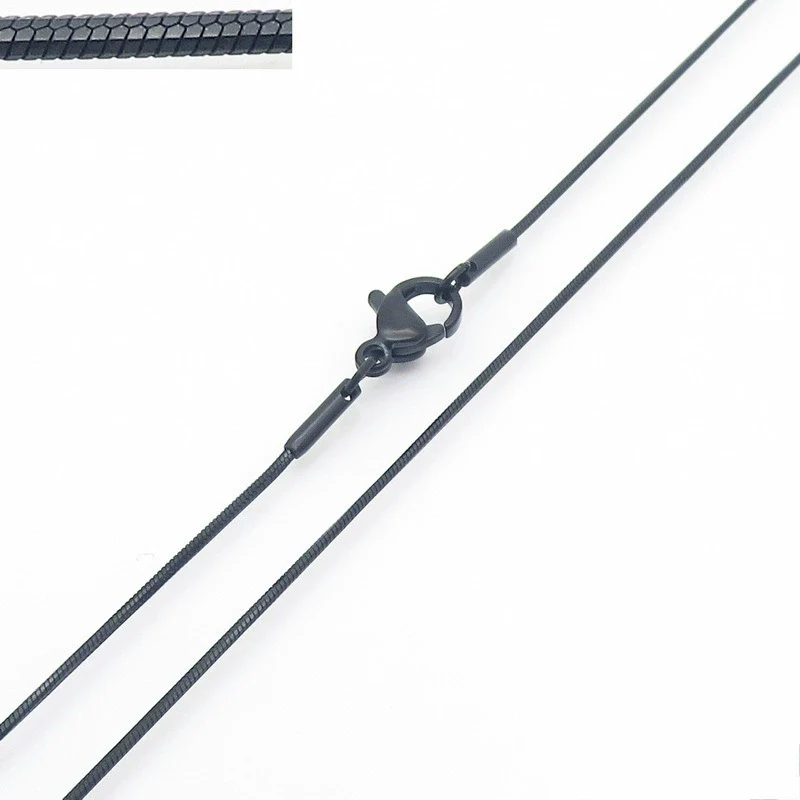 Wholesale Titanium Steel And Stainless Steel Geometric Snake Bone Chain Hiphop Necklace With 18K Gold Vacuum Electroplating - Image 8