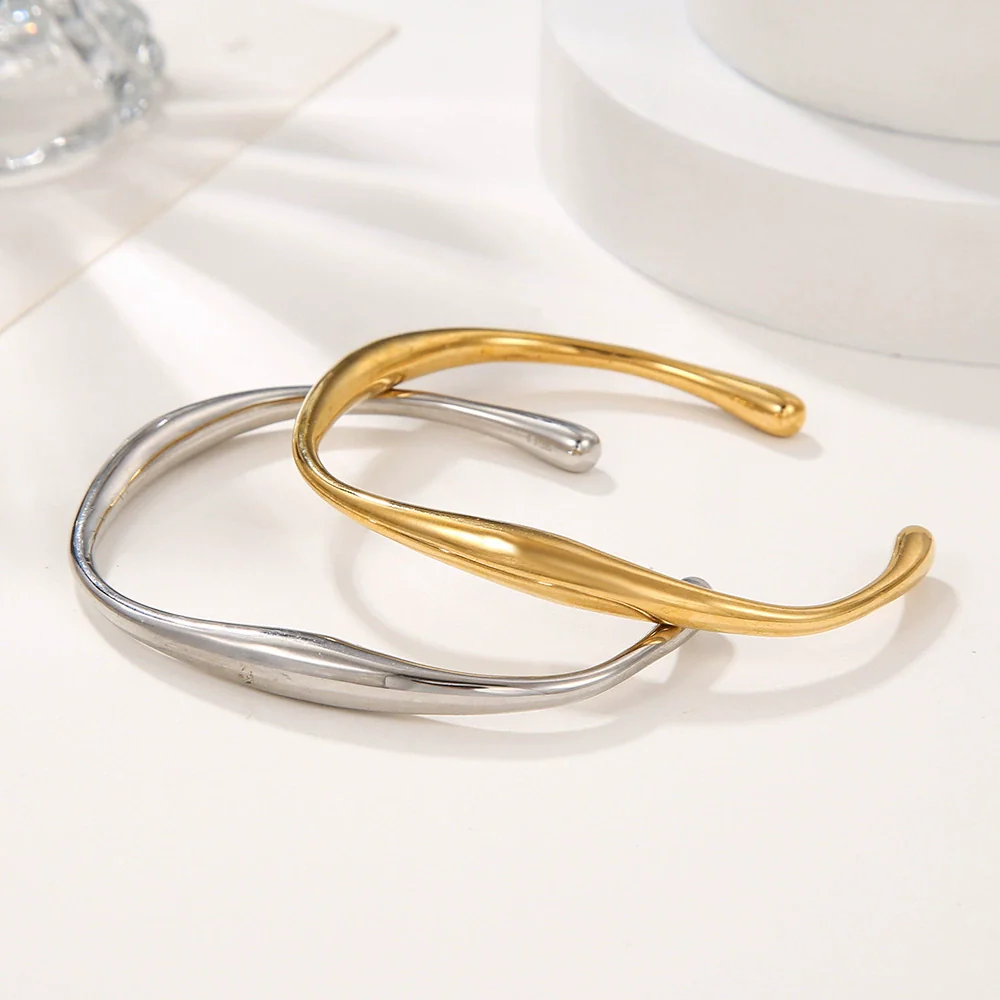Wholesale Titanium Steel And Stainless Steel Open Bracelet With Geometric Design And Electroplating For Women And Unisex - Image 4