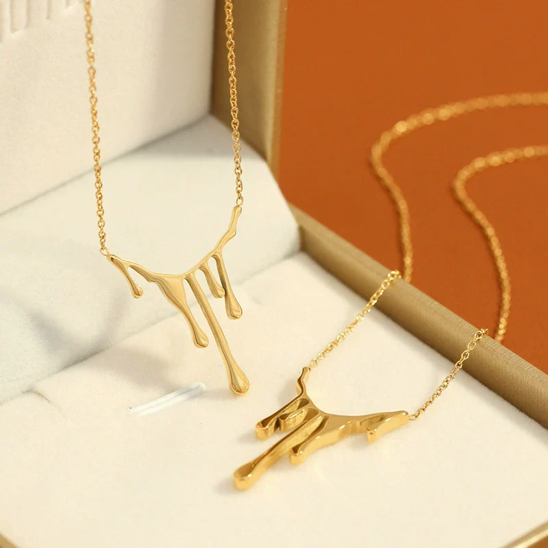 Wholesale Titanium Steel Geometric Irregular Water Drop Pendant Necklace For Women Niche Style 18K Gold Plated - Image 4