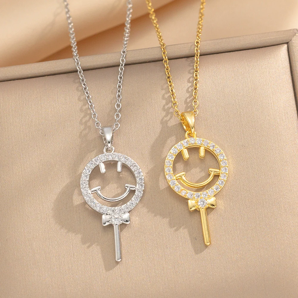Wholesale Titanium Steel Geometric Lollipop Smiley Electroplated Women's Necklace O Word Chain - Image 4