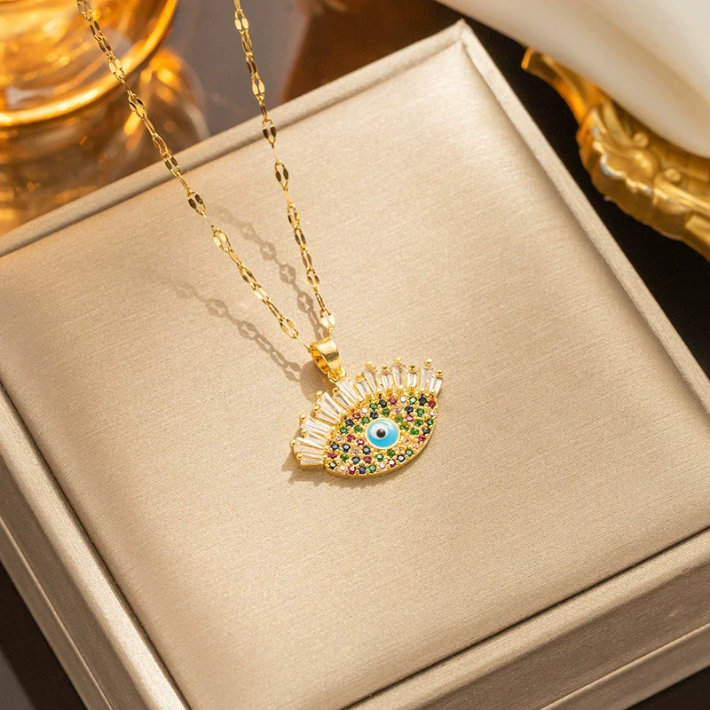 Wholesale Titanium Steel Necklace Female Fashion Devil Eye Pendant 18K Gold Plated - Image 3