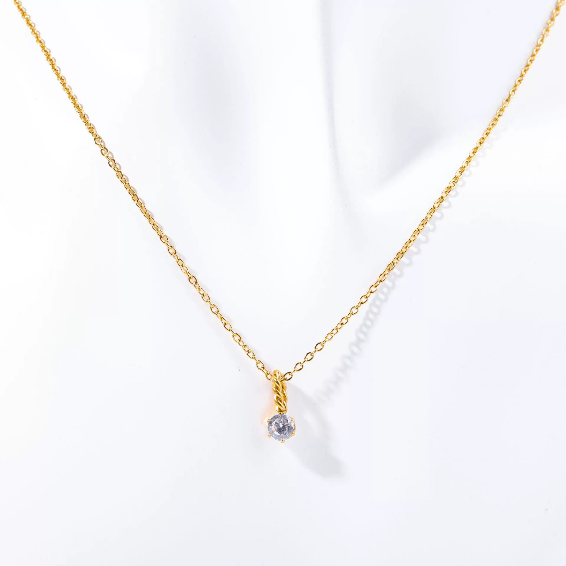 Wholesale Titanium Steel Retro Geometric Diamond Design Round Pendant Ochain Necklace For Women With Twelve Birthstones - Image 7