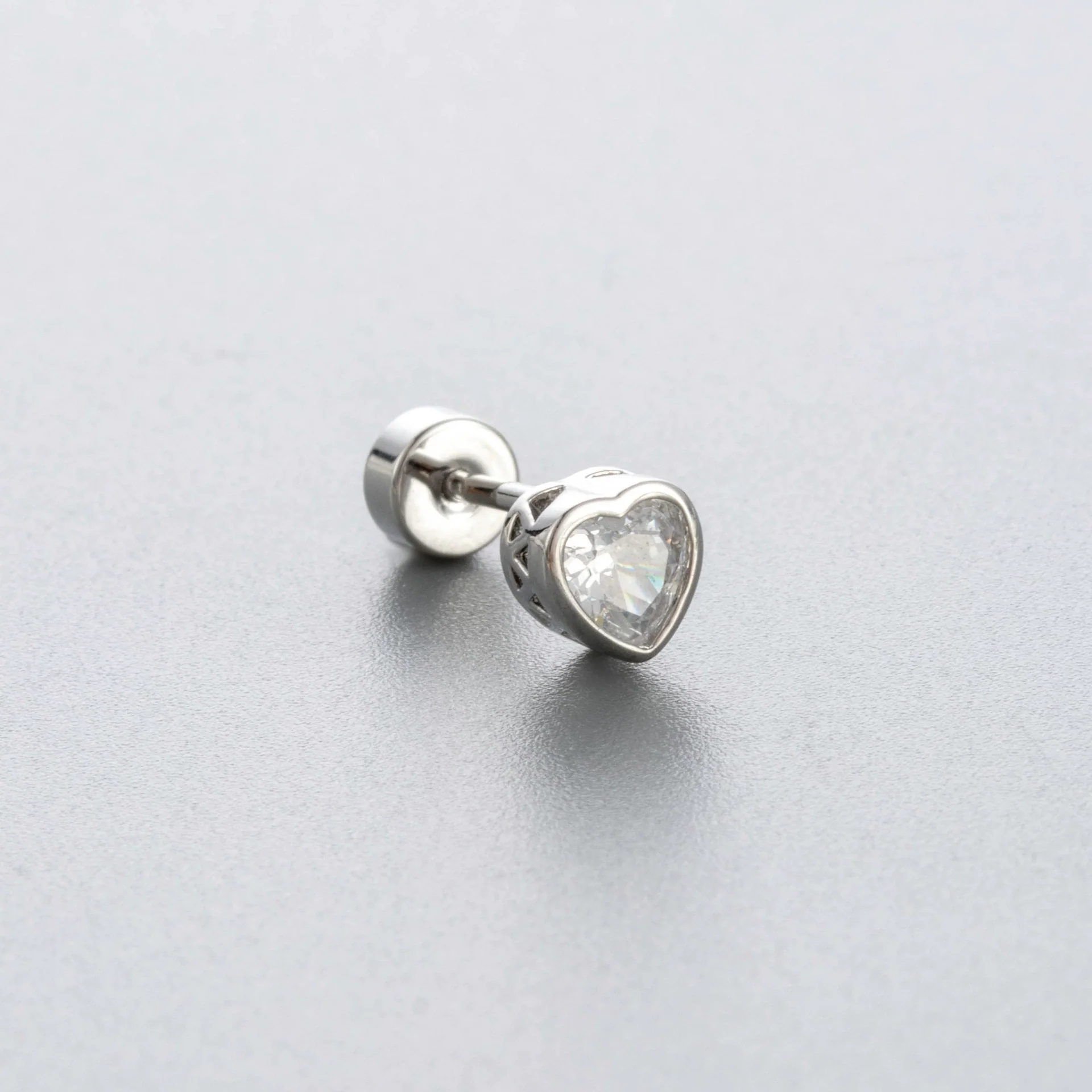 Wholesale Titanium Steel Zircon Love Geometric Bow Ear Nails For Women - Image 5