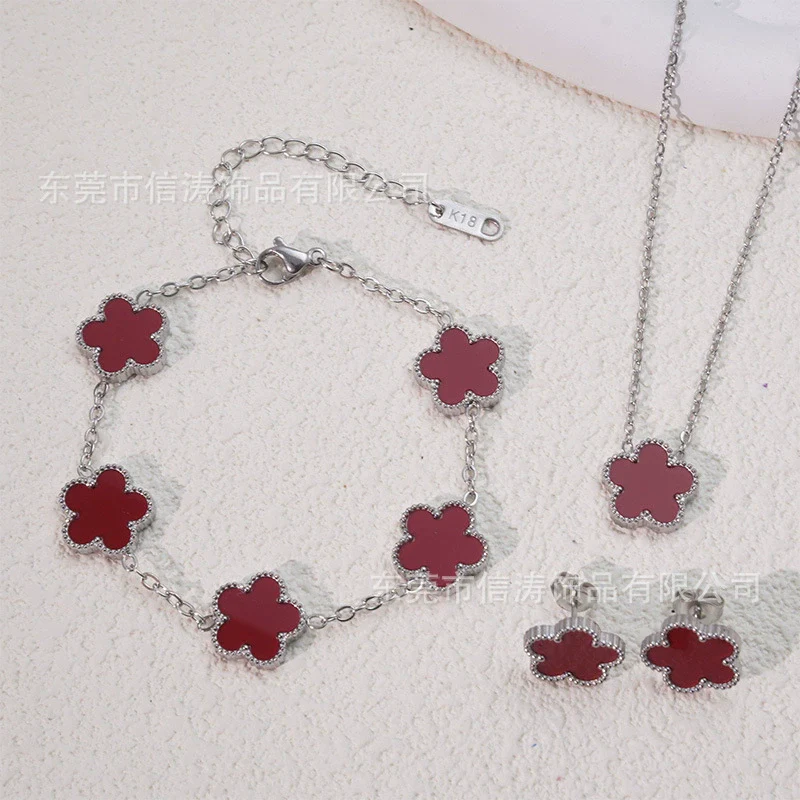 Wholesale Unisex And Women's Simple Plants And Flowers Doublesided Fiveleaf Flower Bracelet In Titanium Steel With Electroplating - Image 13