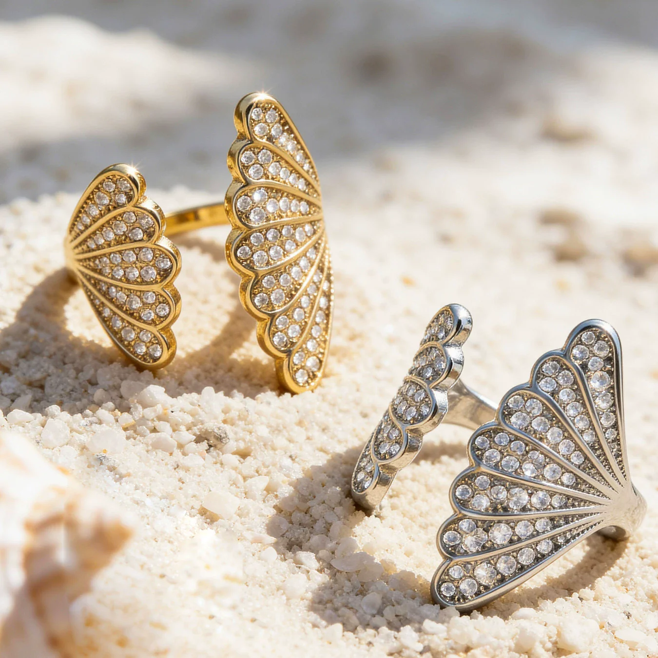 Wholesale Unisex Cold Style Geometric Stainless Steel Peacock Tail Zircon Ring Plated With 18K Real Gold - Image 4