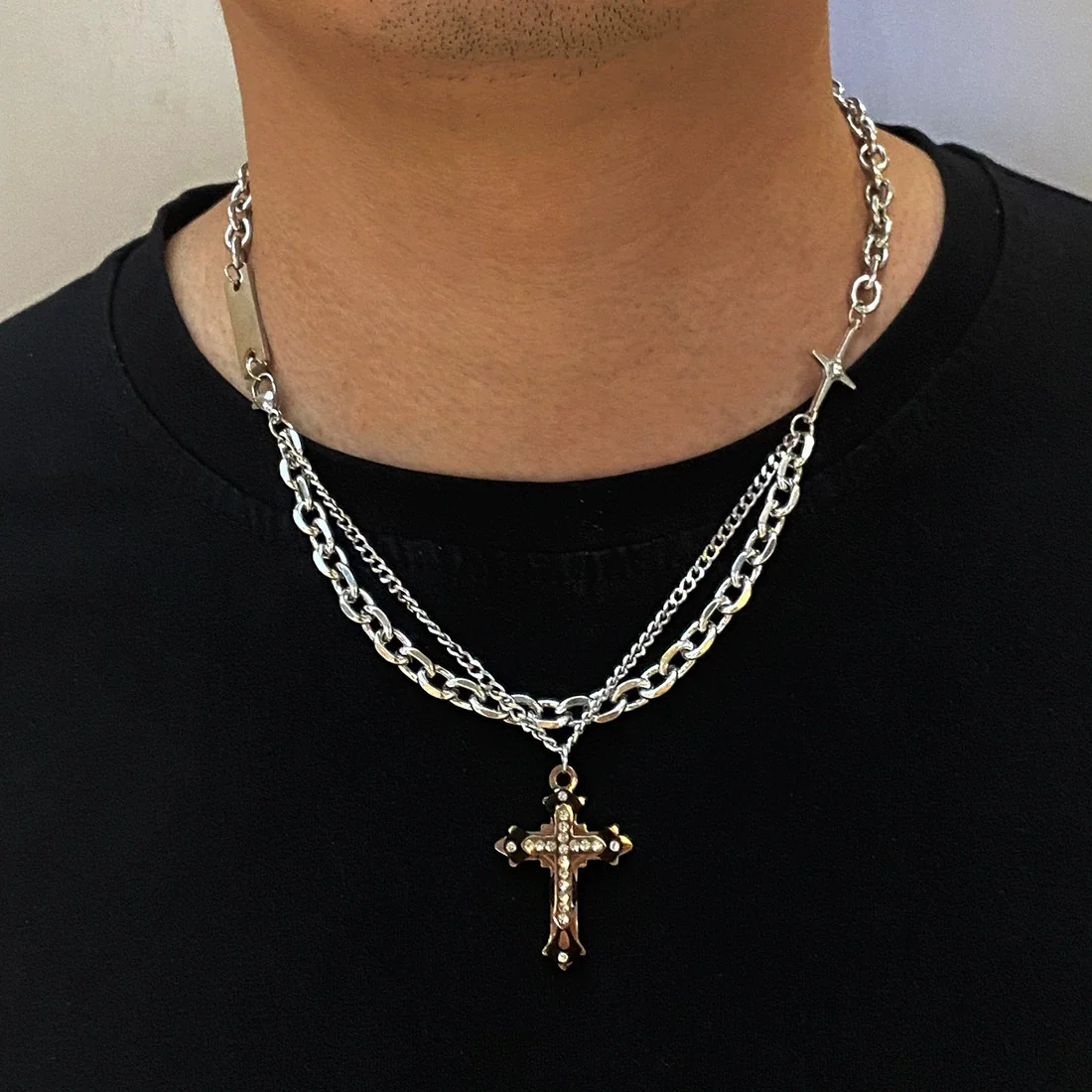 Wholesale Unisex Electroplated Cross Cuban Chain Necklace Made Of Titanium Steel In Boyfriend Style - Image 3