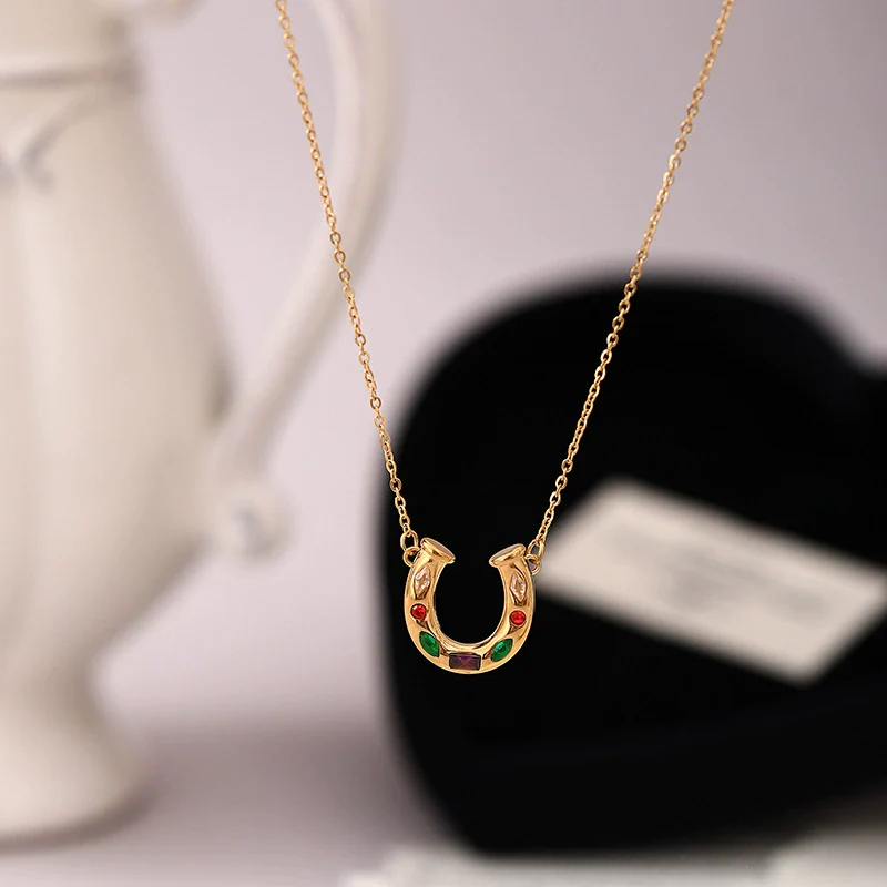 Wholesale Unisex Electroplated Stainless Steel Geometric Ushaped Rainbow Element Horseshoe Kaleidoscope Lucky Symbol Inlaid Zirconium Necklace With Ochain - Image 4