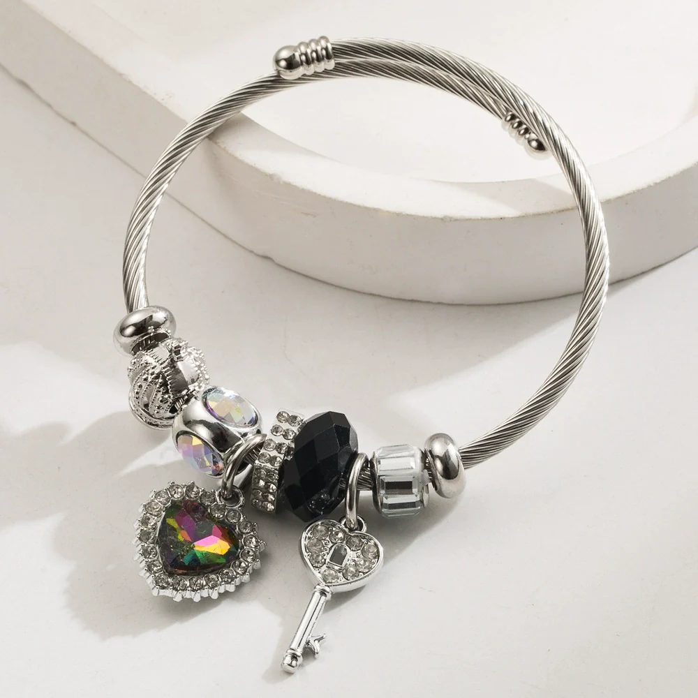 Wholesale Unisex Fashion Diamond Heart Elephant Love Adjustable Bracelet Made Of Alloy - Image 4