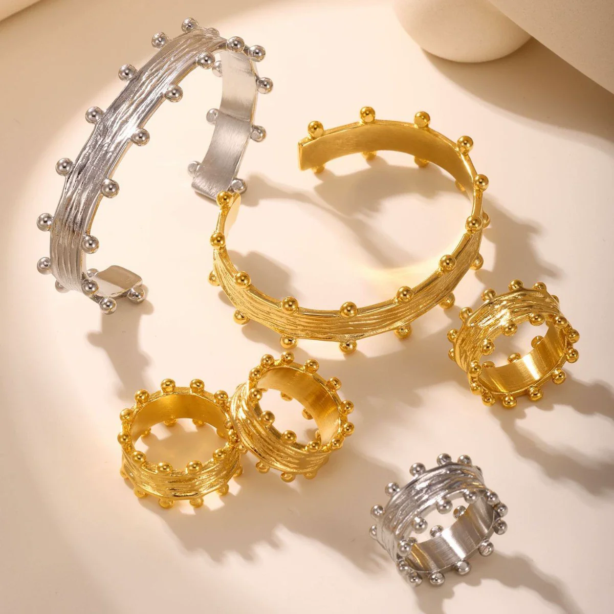 Wholesale Unisex Ferris Wheel Retro Palace Style Asymmetrical Design Jewelry Set Of Open J Ring Bracelet And Earrings In Titanium Steel And Stainless Steel Goldplated - Image 2