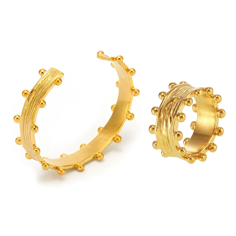 Wholesale Unisex Ferris Wheel Retro Palace Style Asymmetrical Design Jewelry Set Of Open J Ring Bracelet And Earrings In Titanium Steel And Stainless Steel Goldplated - Image 5