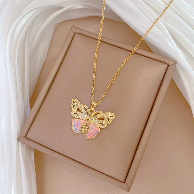 Wholesale Unisex Geometric Cartoon Natural Style Stainless Steel Copper Pendant Necklace With Butterfly Pattern - Image 4