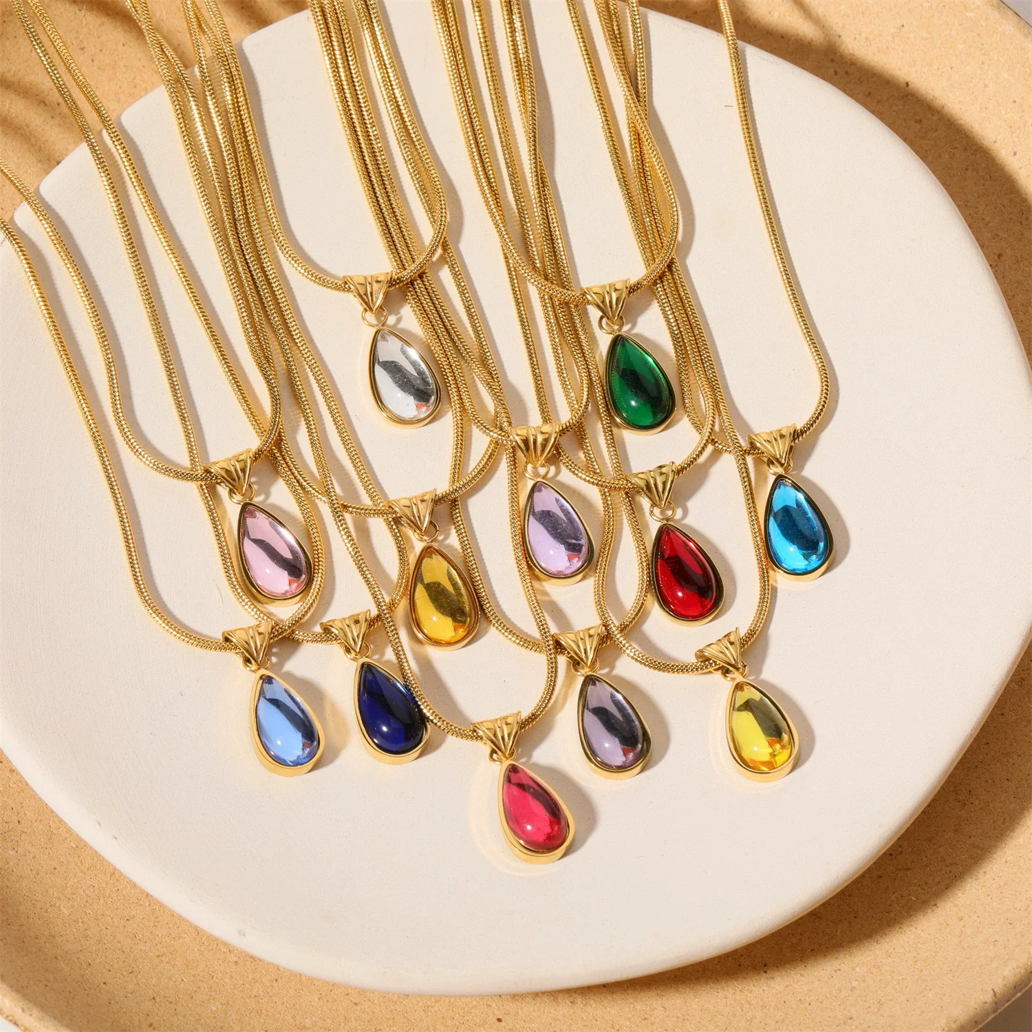 Wholesale Unisex Geometric Dropshaped Titanium Steel Snake Bone Chain 18K Goldplated Necklace