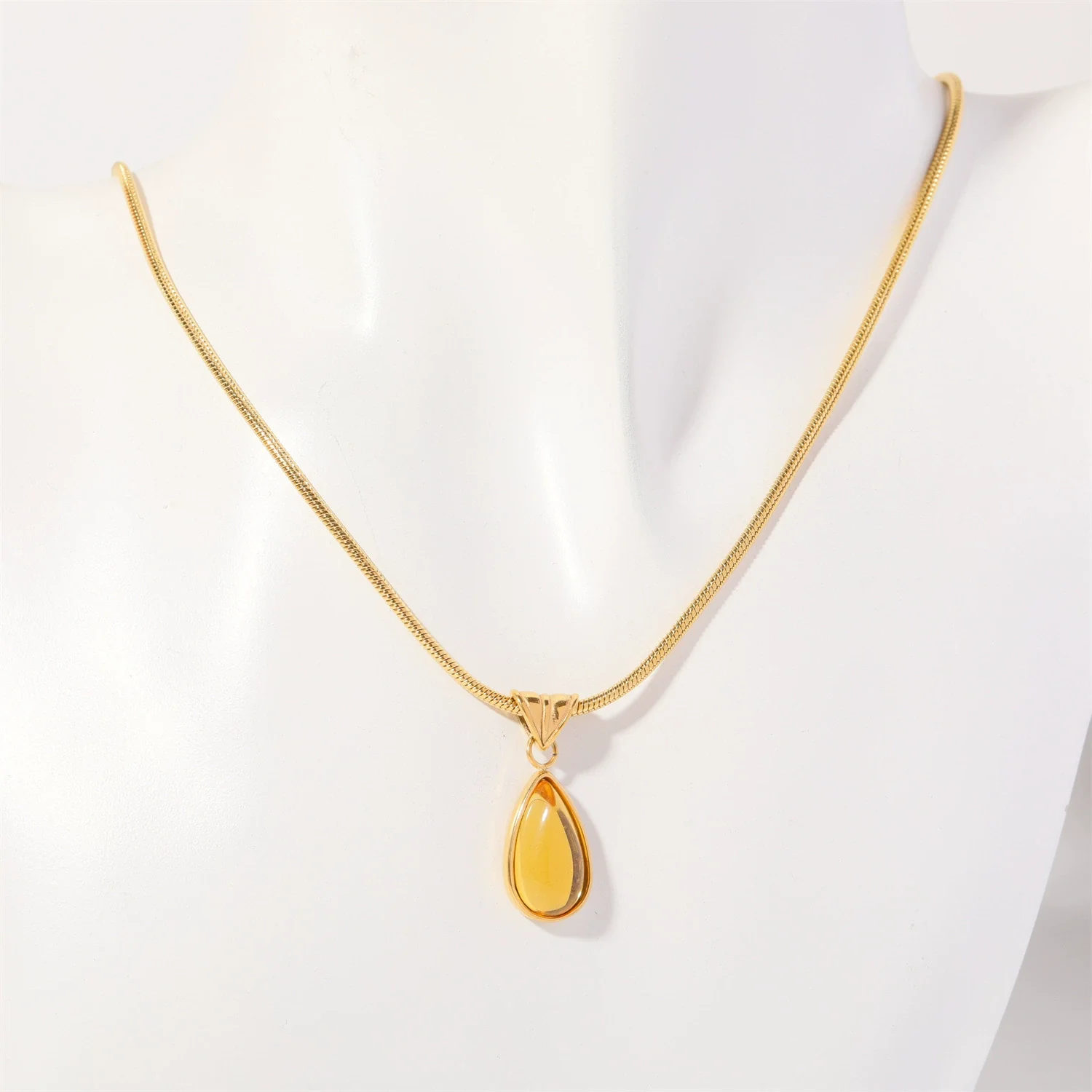 Wholesale Unisex Geometric Dropshaped Titanium Steel Snake Bone Chain 18K Goldplated Necklace - Image 14
