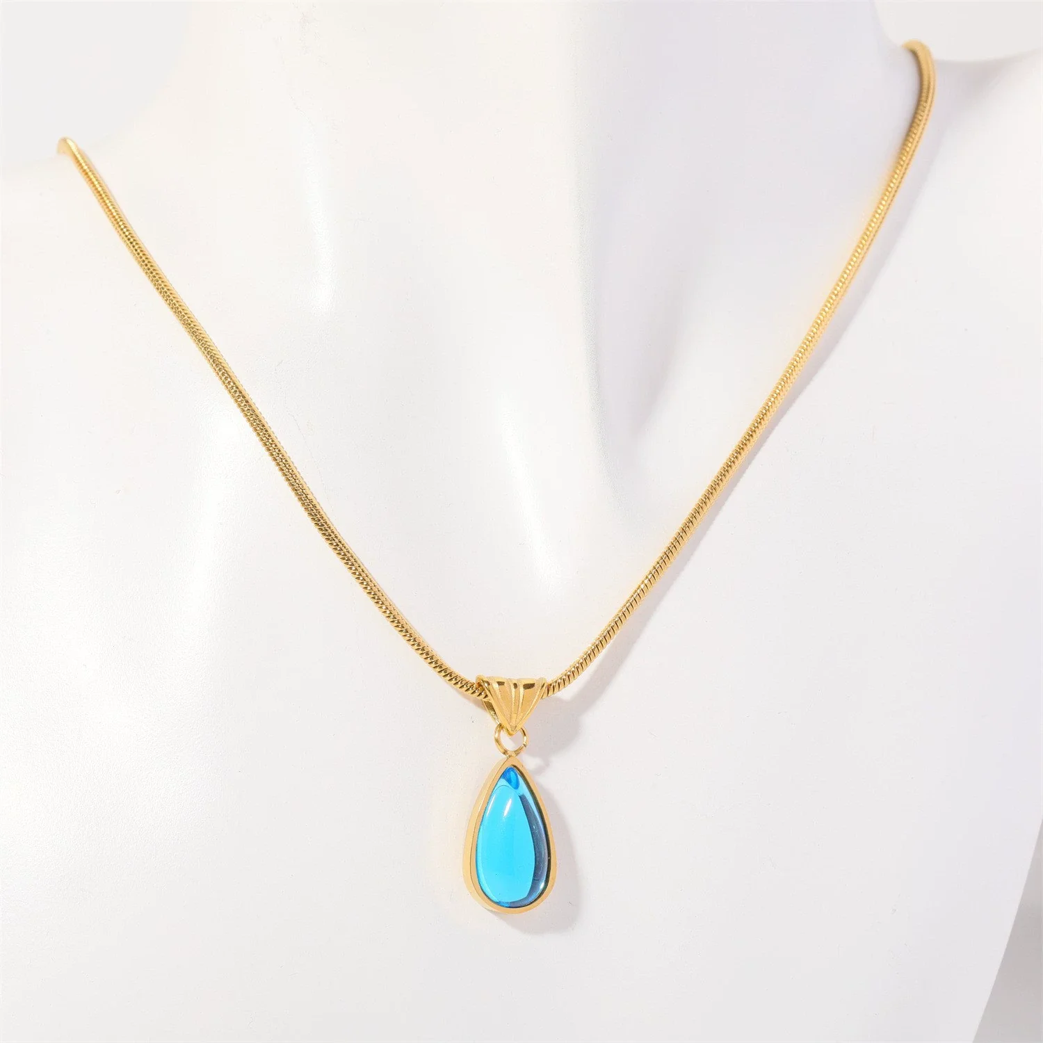 Wholesale Unisex Geometric Dropshaped Titanium Steel Snake Bone Chain 18K Goldplated Necklace - Image 8