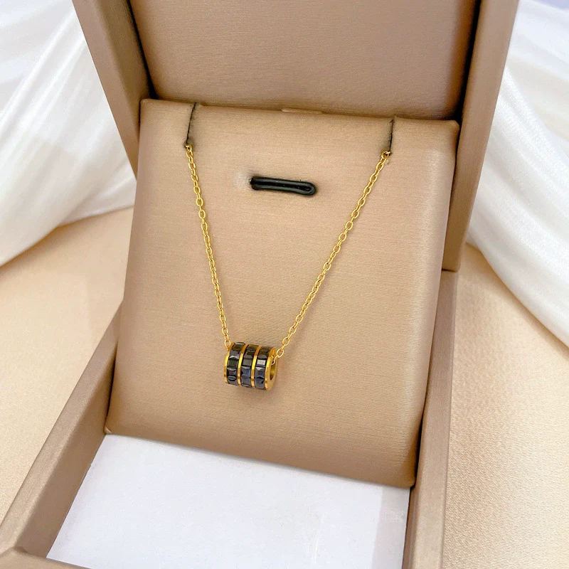 Wholesale Unisex Geometric Electroplated Titanium Steel Clavicle Necklace - Image 4