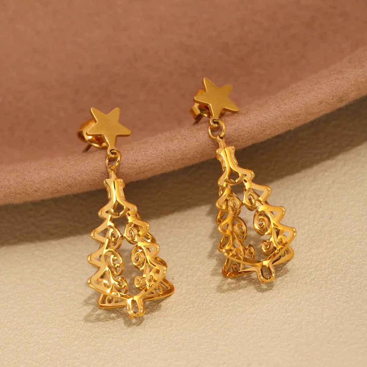 Wholesale Unisex Geometric Ferris Wheel And Tree Of Life Hollow Earrings Titanium Steel 18K Gold Plated - Image 2
