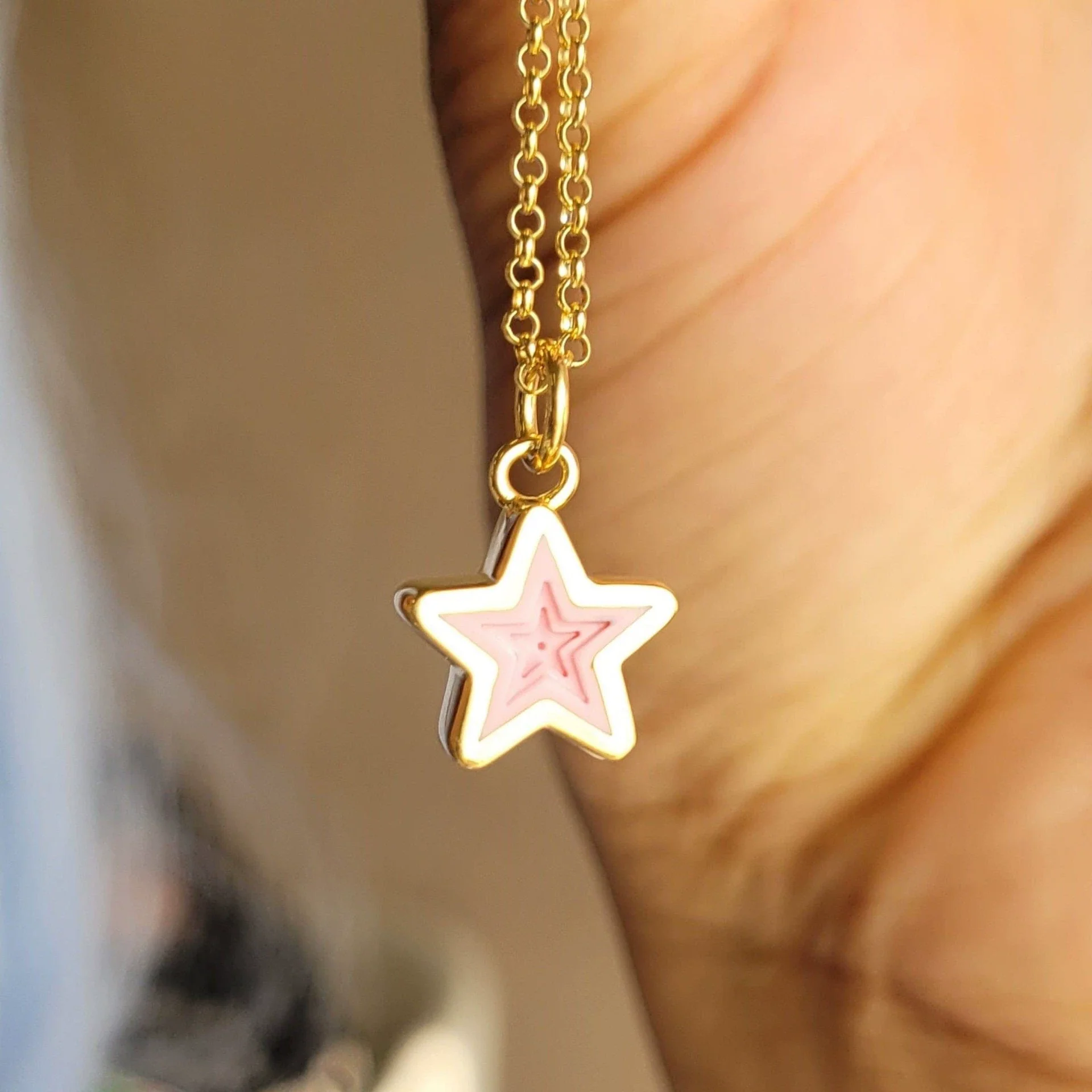 Wholesale Unisex Geometric Titanium Steel Necklace With Vacuum Gold Plated 18K Color Preservation - Image 3