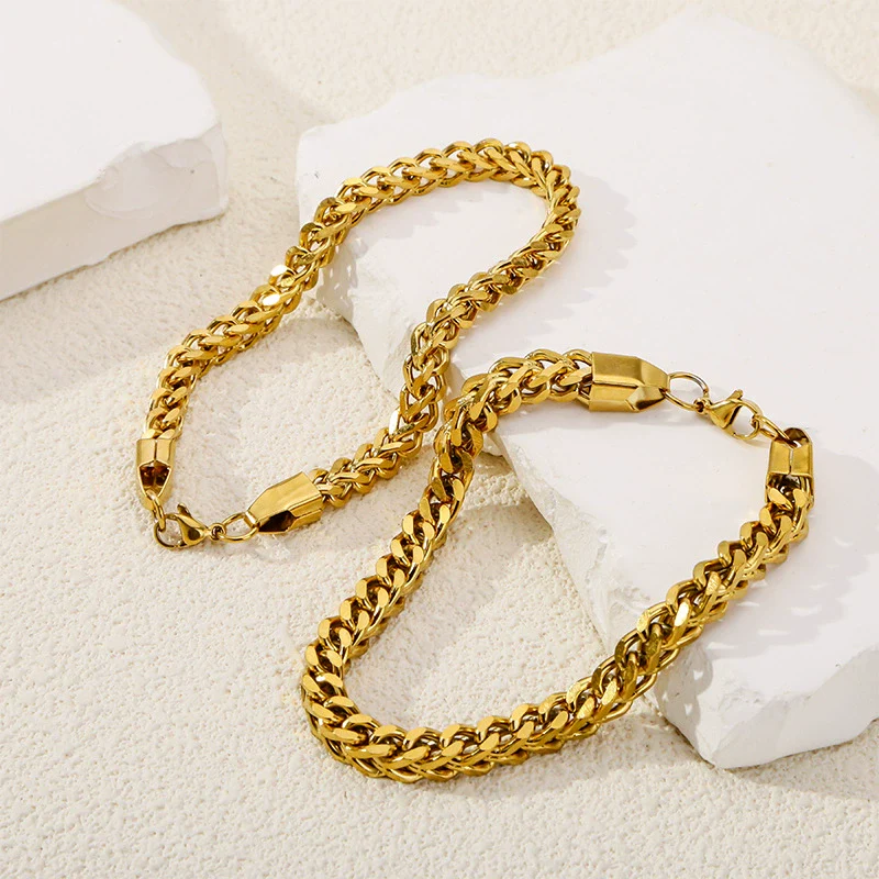 Wholesale Unisex Highend Geometric Stainless Steel Foursided Square Threedimensional Bracelet With Electroplating - Image 2