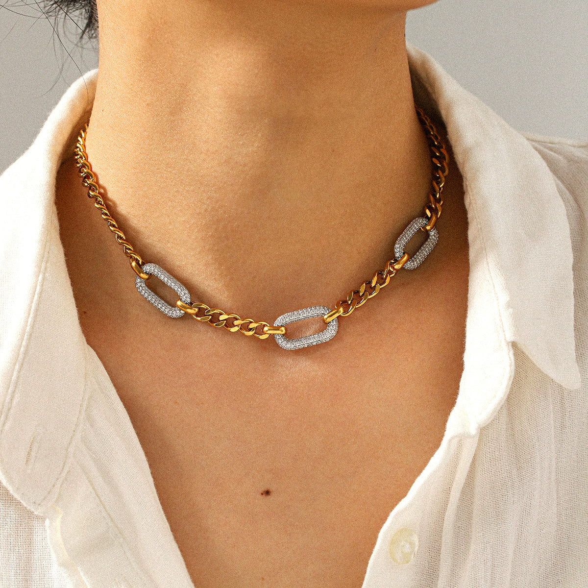 Wholesale Unisex Ins Style Stainless Steel Geometric Pattern Necklace With Diamonds And Zircons Electroplated Cuban Link Chain - Image 4