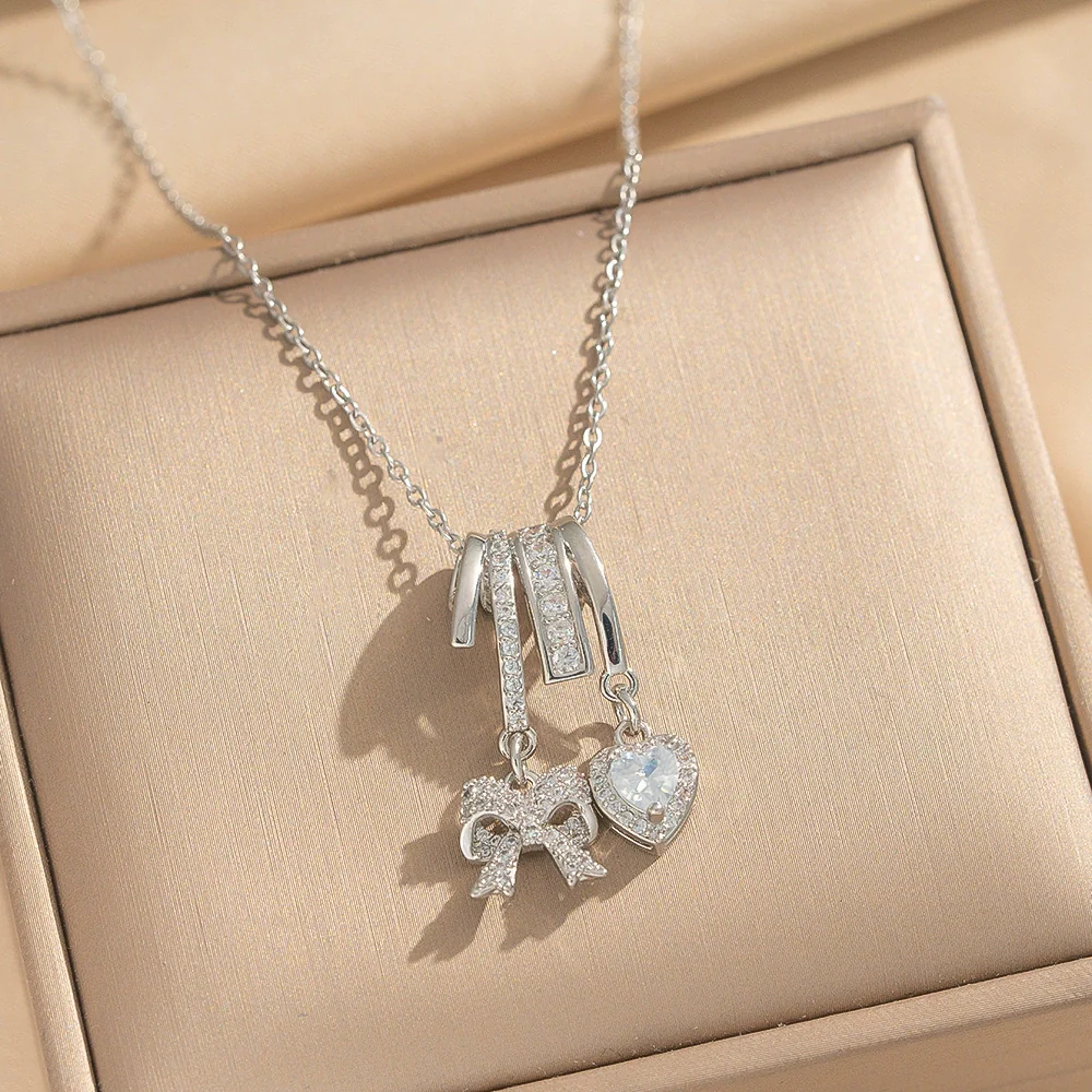 Wholesale Unisex Light Luxury Geometric Pendant Necklace With Gold Plated Copper Zircon Pendant And O Word Chain - Image 3