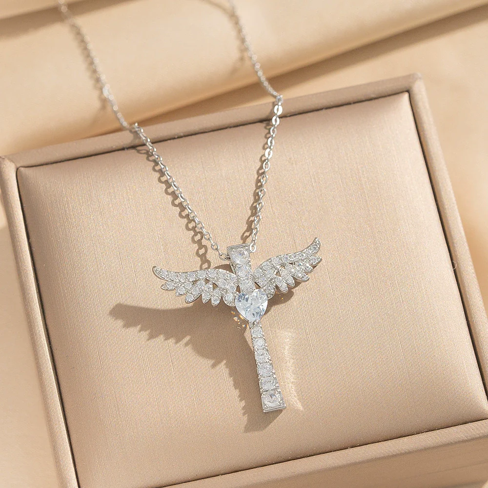 Wholesale Unisex Light Luxury Gold Plated Copper And Zircon Cross Necklace With O Word Chain - Image 3