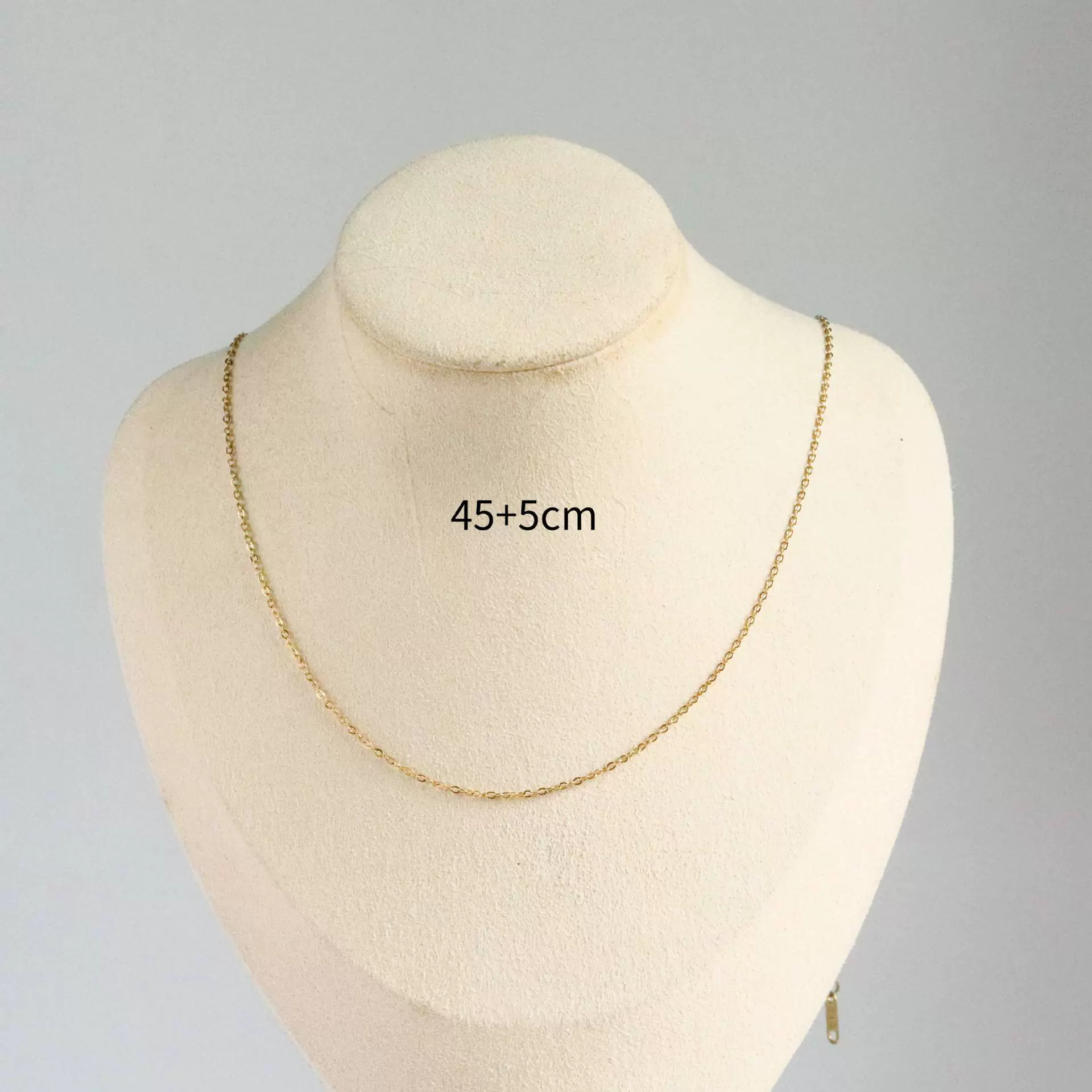 Wholesale Unisex Old Money Style Stainless Steel Pendant Necklace With Vacuum Electroplating 18K Gold - Image 18