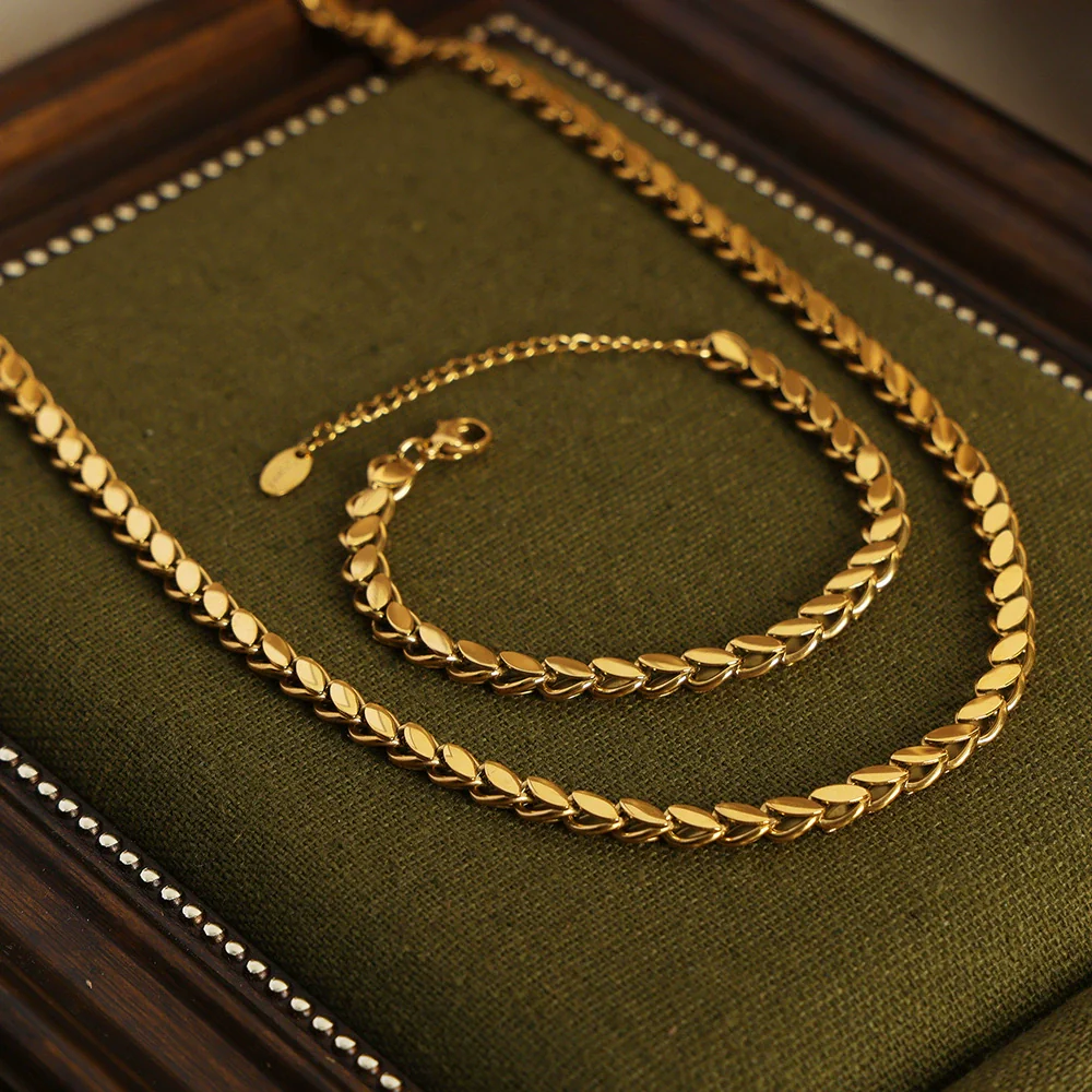 Wholesale Unisex Oval Blade Stitching Chain Design Electroplated Titanium Steel Jewelry Suit Necklace Bracelet - Image 2