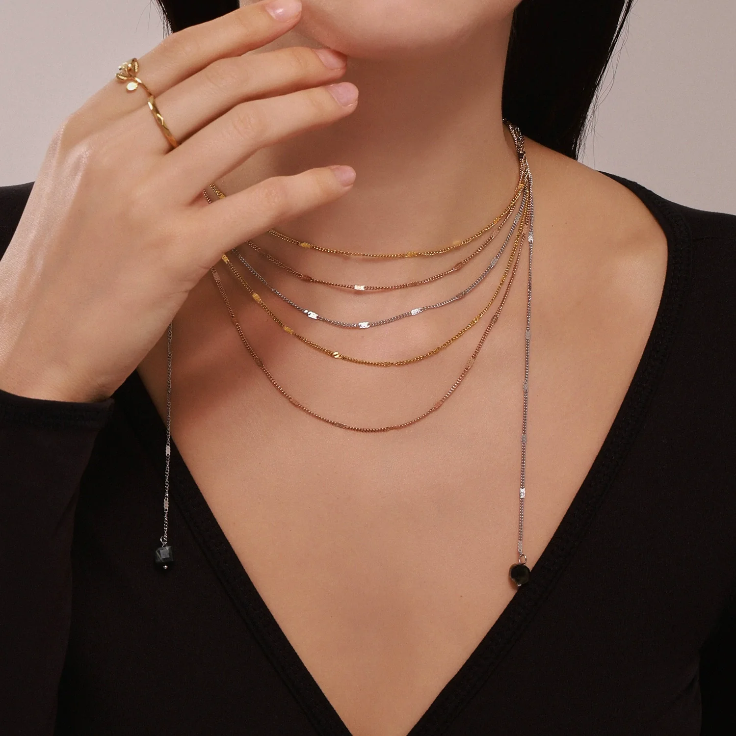 Wholesale Unisex Simple Geometric Ferris Wheel Cutout Volcanic Stone Tassel Titanium Steel Electroplated Necklace - Image 3