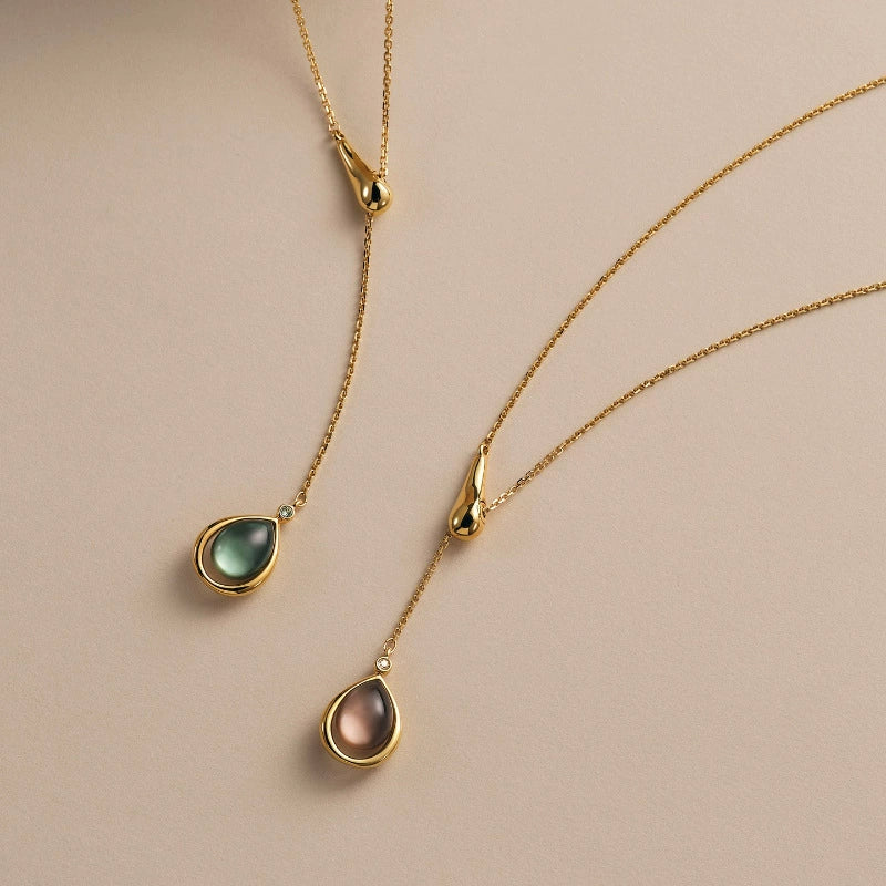 Wholesale Unisex Simple Heart Shape Copper Sapphire Blue Zircon Pendant Necklace With 18K Gold Color Retention Electroplating - Image 7