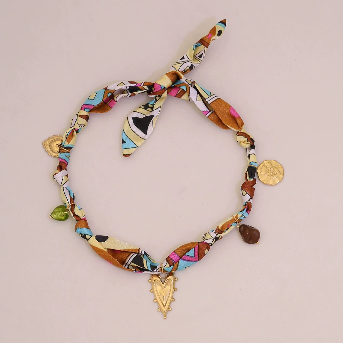 Wholesale Unisex Stainless Steel Electroplated Heart Shape Sunflower Dopamine Scarf Necklace - Image 4