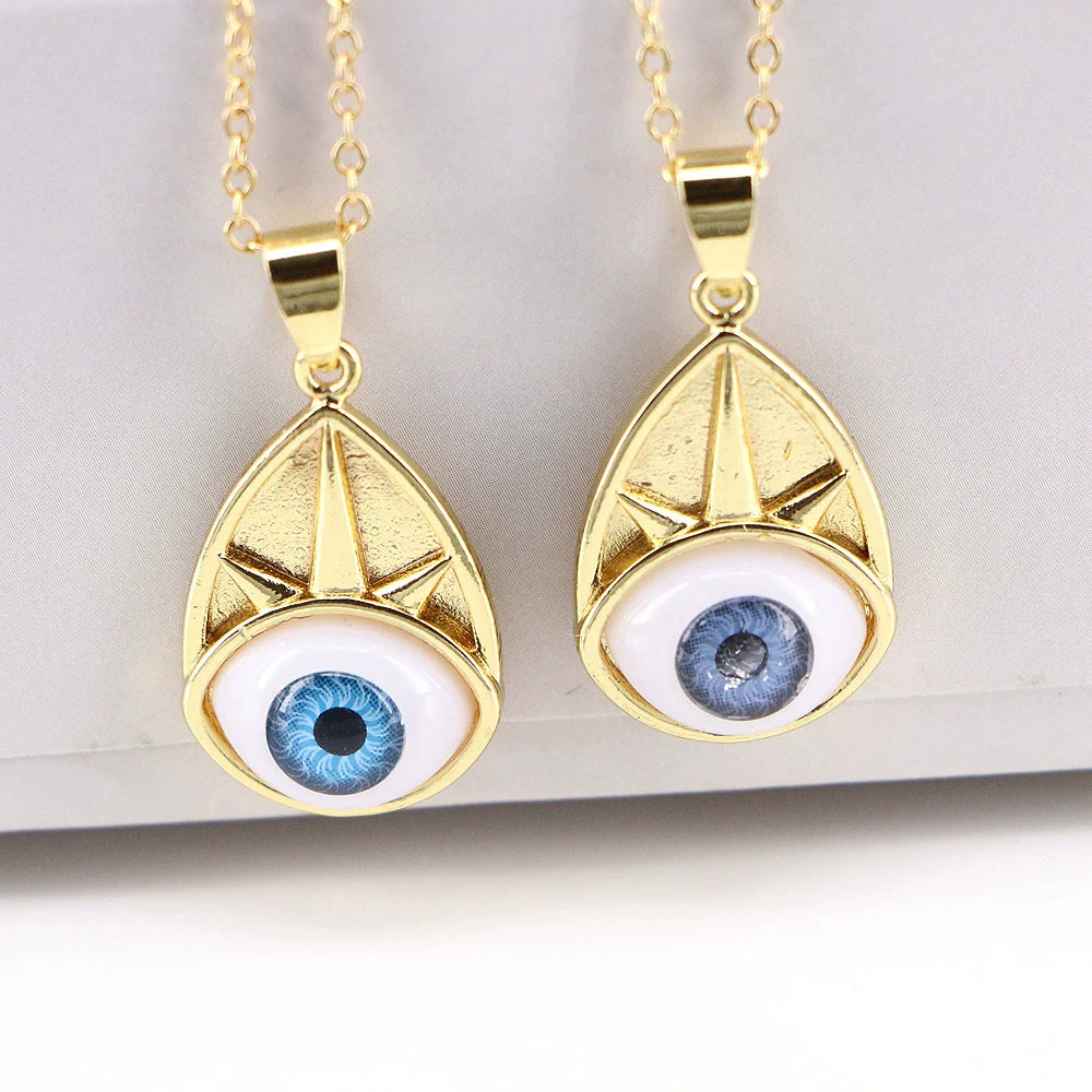 Wholesale Vintage Devil's Eye Resin Pendant Necklace With Copper Mixed Gem Inlay Drop Shape Electroplating Water Wave Chain Unisex - Image 3