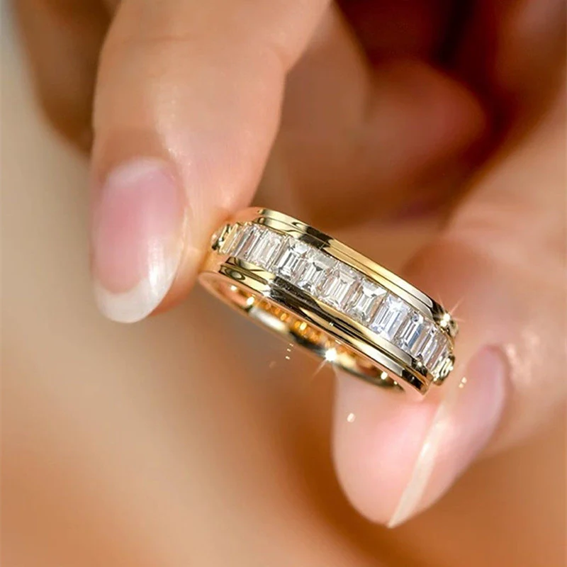 Wholesale Vintage Geometric Copper Ring Inlaid With Zircon