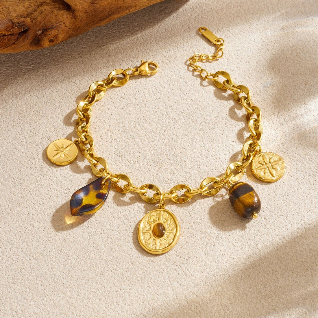 Wholesale Vintage Gold Plated Stainless Steel Star Pendant Bracelet For Women - Image 2