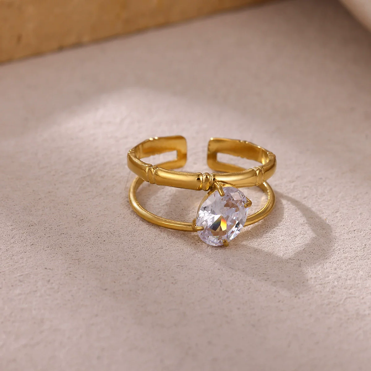 Wholesale Vintage Light Luxury Gold Plated Geometric Ushaped Stainless Steel Zircon Crystal Green Multilayer Hollow Open Ring For Women - Image 3