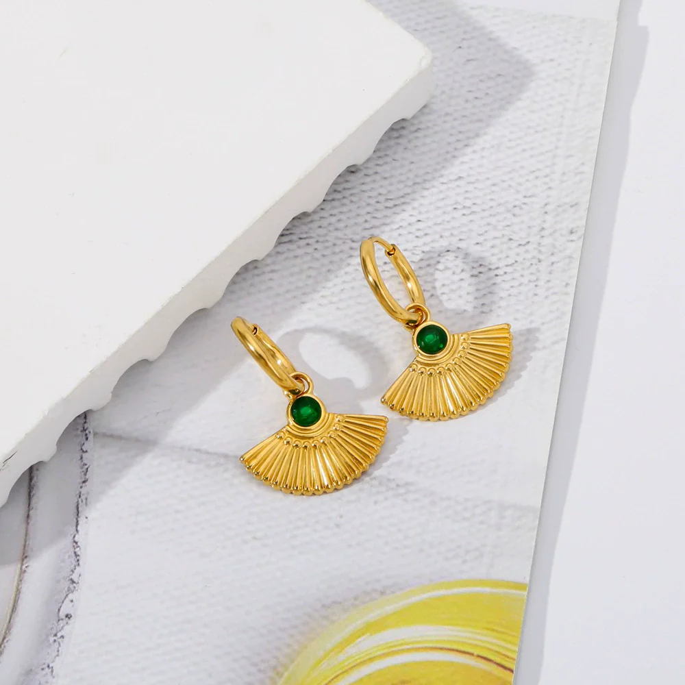 Wholesale Vintage Round Green Zircon Heart Pendant Earrings Stainless Steel Electroplated For Ladies - Image 2