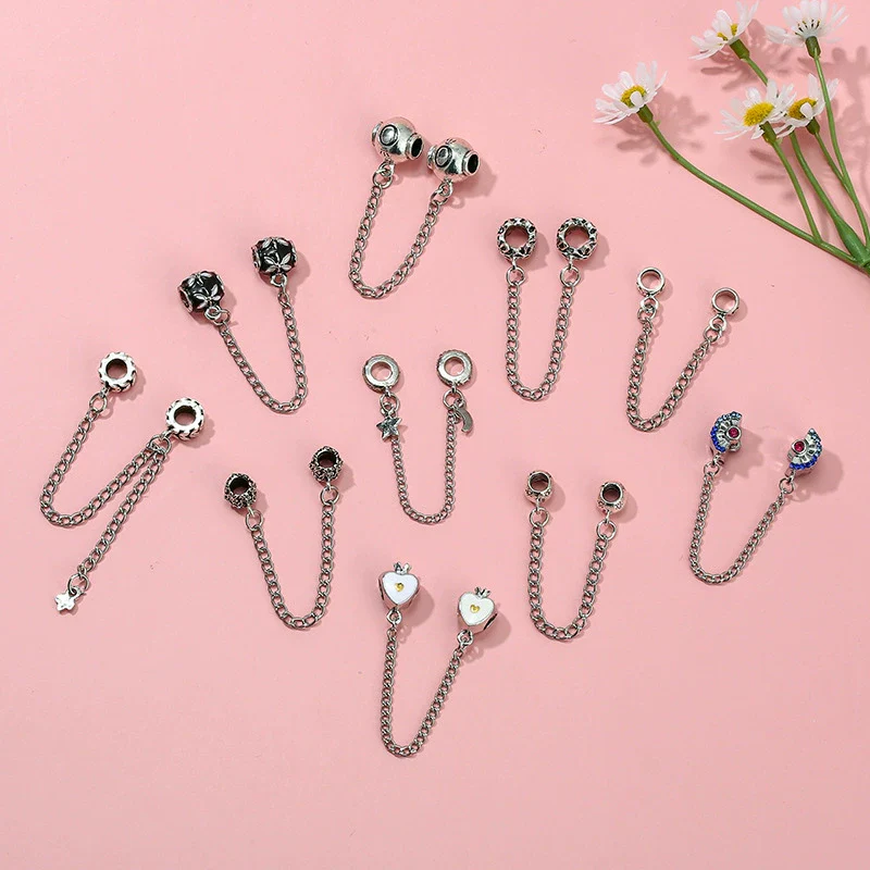Wholesale Vintage Safety Chain Charm Bracelet Jewelry Diy Accessories Made Of Metal With Totem Pattern And Electroplating Treatment - Image 4