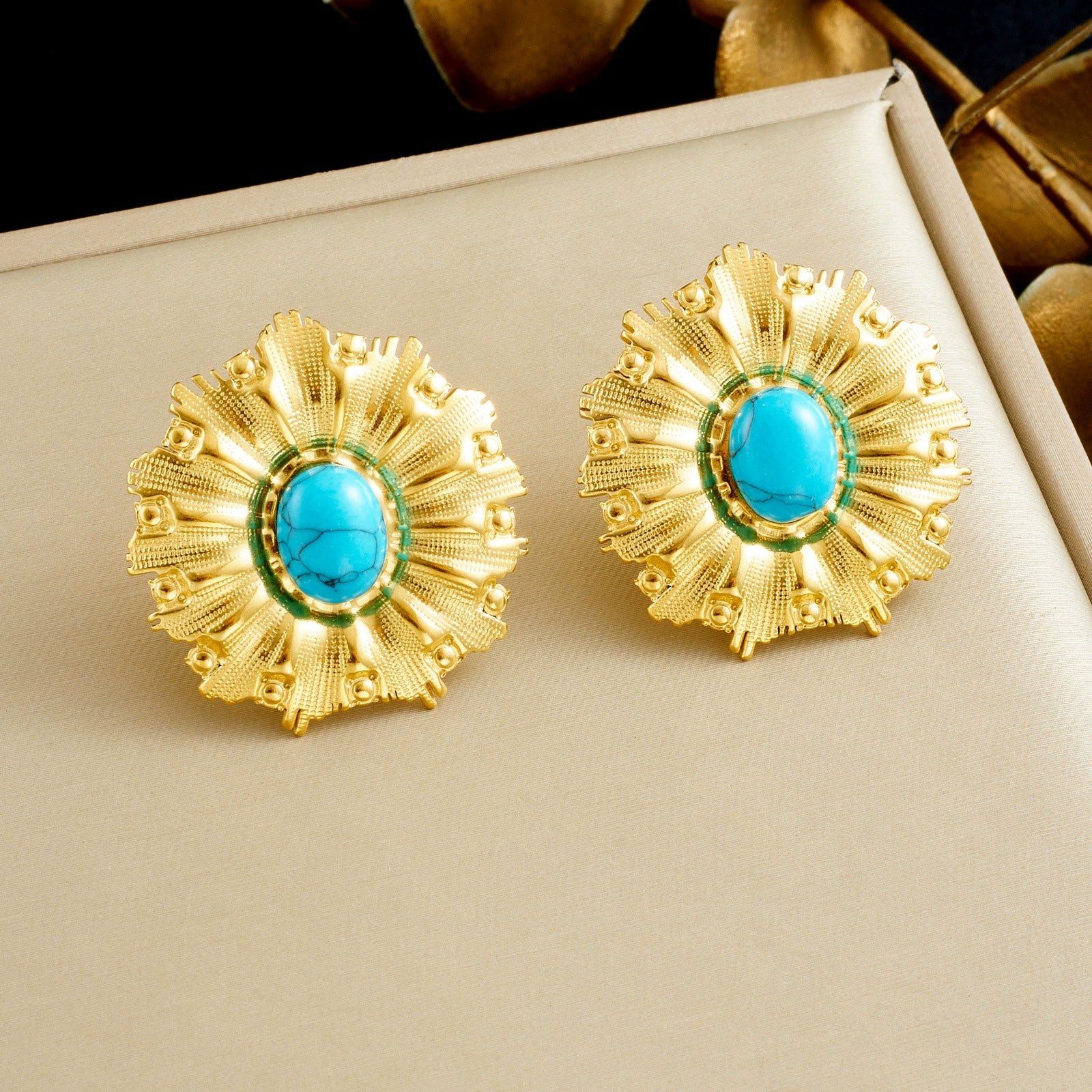 Wholesale Vintage Turquoise Sunflower Stainless Steel Electroplated Jewelry Set For Women - Image 7