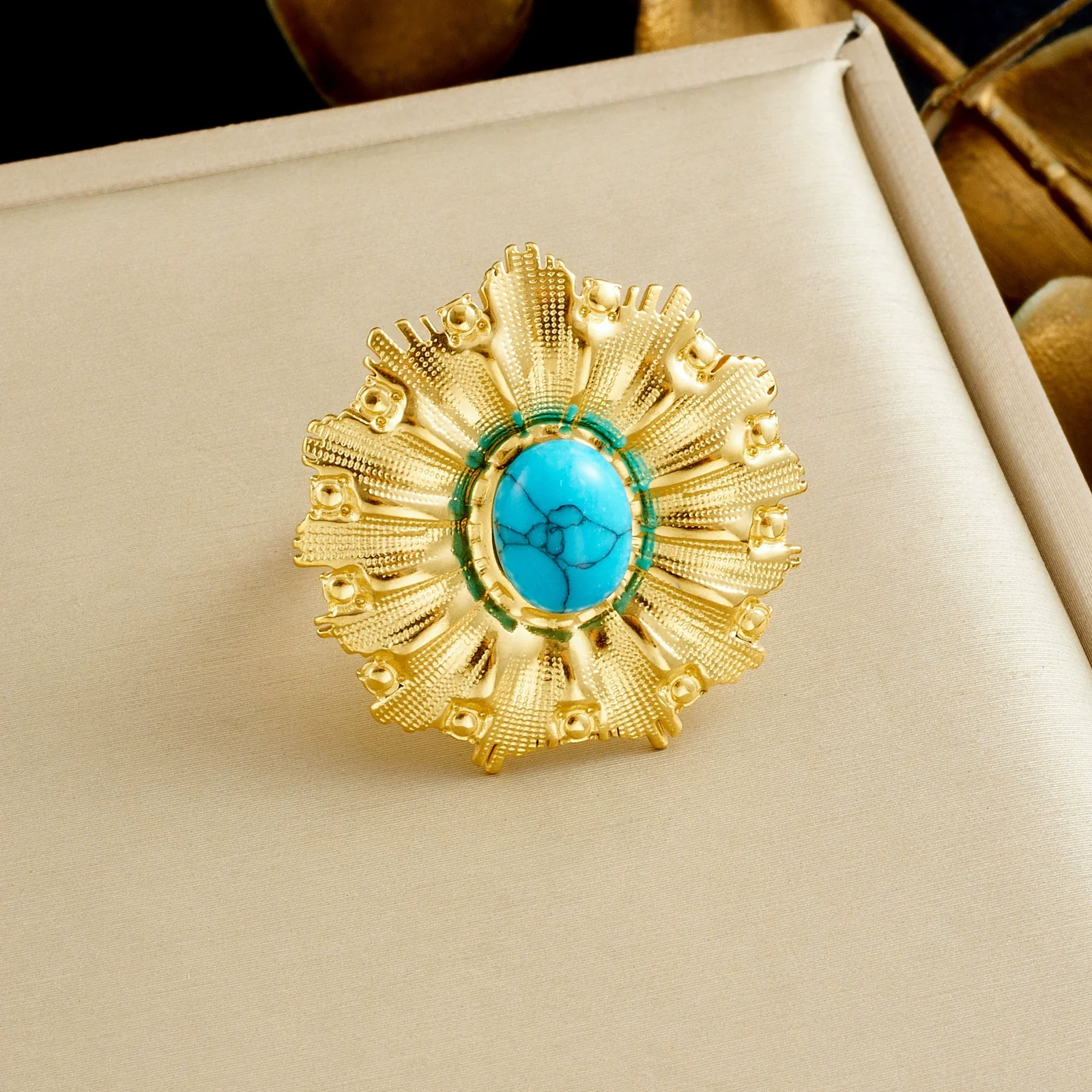 Wholesale Vintage Turquoise Sunflower Stainless Steel Electroplated Jewelry Set For Women - Image 8