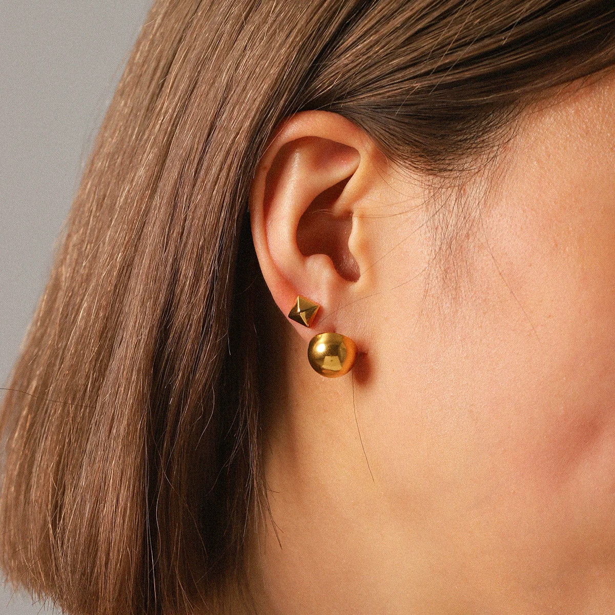 Wholesale Women's 18K Gold Electroplated Simple Geometric Stainless Steel Earrings - Image 2