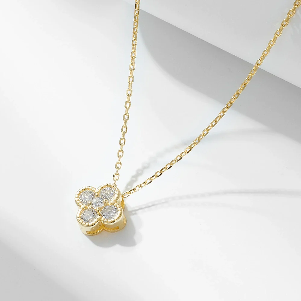 Wholesale Women's 925 Sterling Silver Flower And Fourleaf Clover Zircon Necklace Set With Diamonds Cross Chain