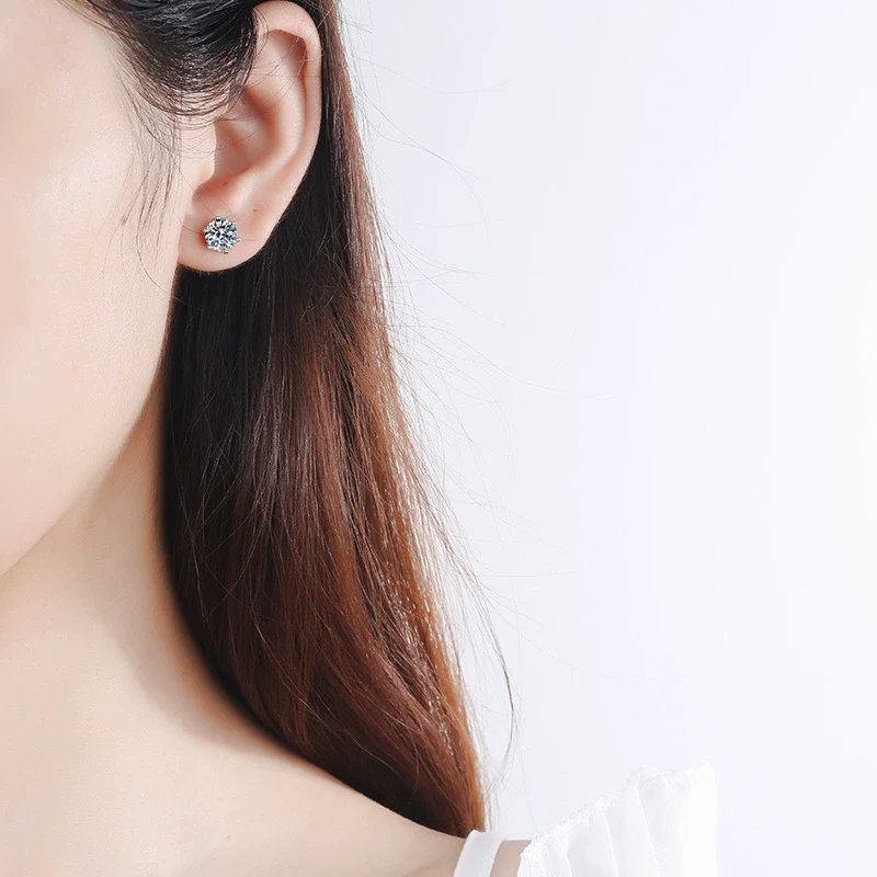 Wholesale Women's 925 Sterling Silver Geometric Moissanite Sixclaw Inlaid Electroplated Earrings - Image 4