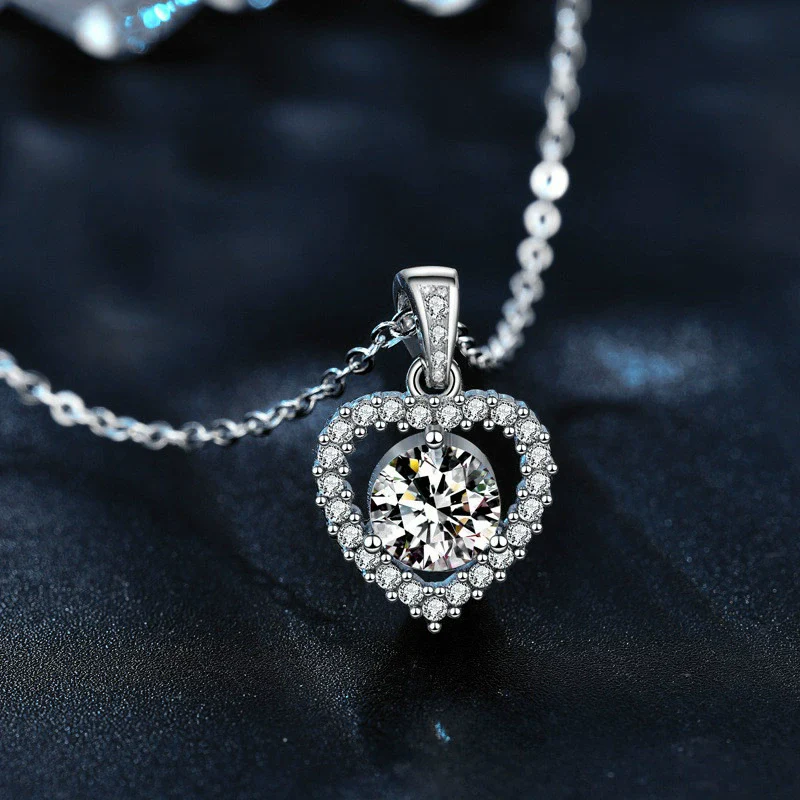 Wholesale Women's 925 Sterling Silver Heart Shape Moissanite Inlaid Clavicle Pendant Necklace With Cross Chain - Image 2